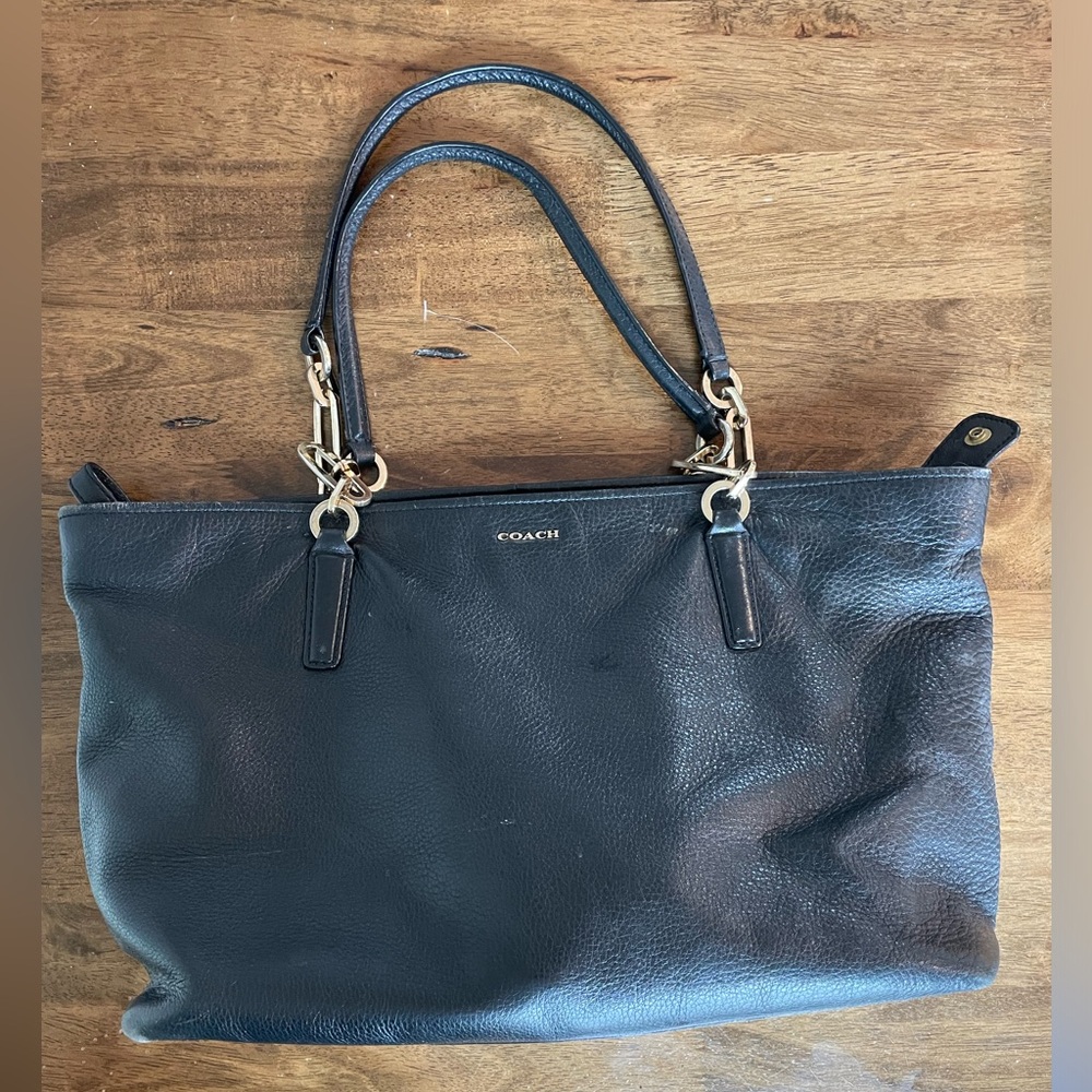 Black leather medium coach bag